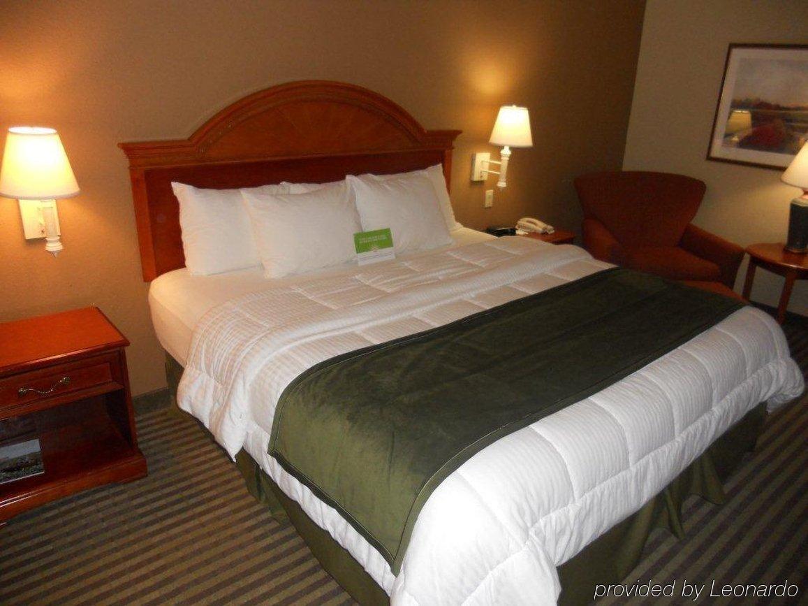 La Quinta By Wyndham Beaumont West Hotel Kamer foto